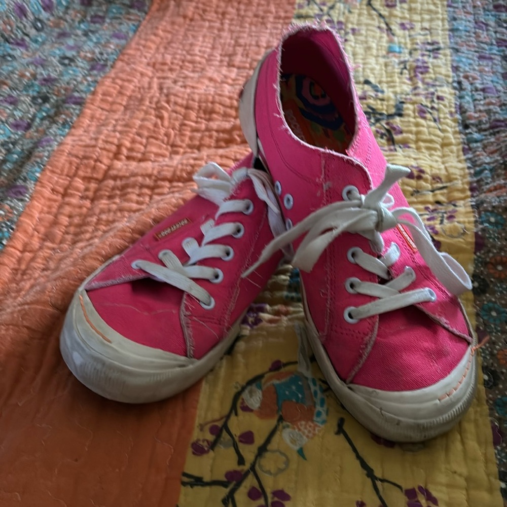Rocket dog pink  sneakers size 10